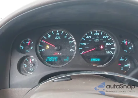 2012 Chevrolet Suburban 1500 Lt z USA, uszkodzony, nr VIN 1GNSKJE7XCR112746